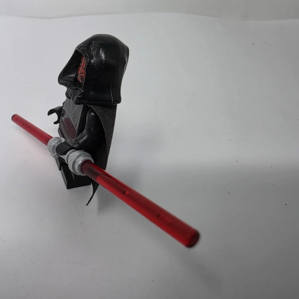 LEGO Star Wars Classic Darth Maul Minifigure dual Light Saber